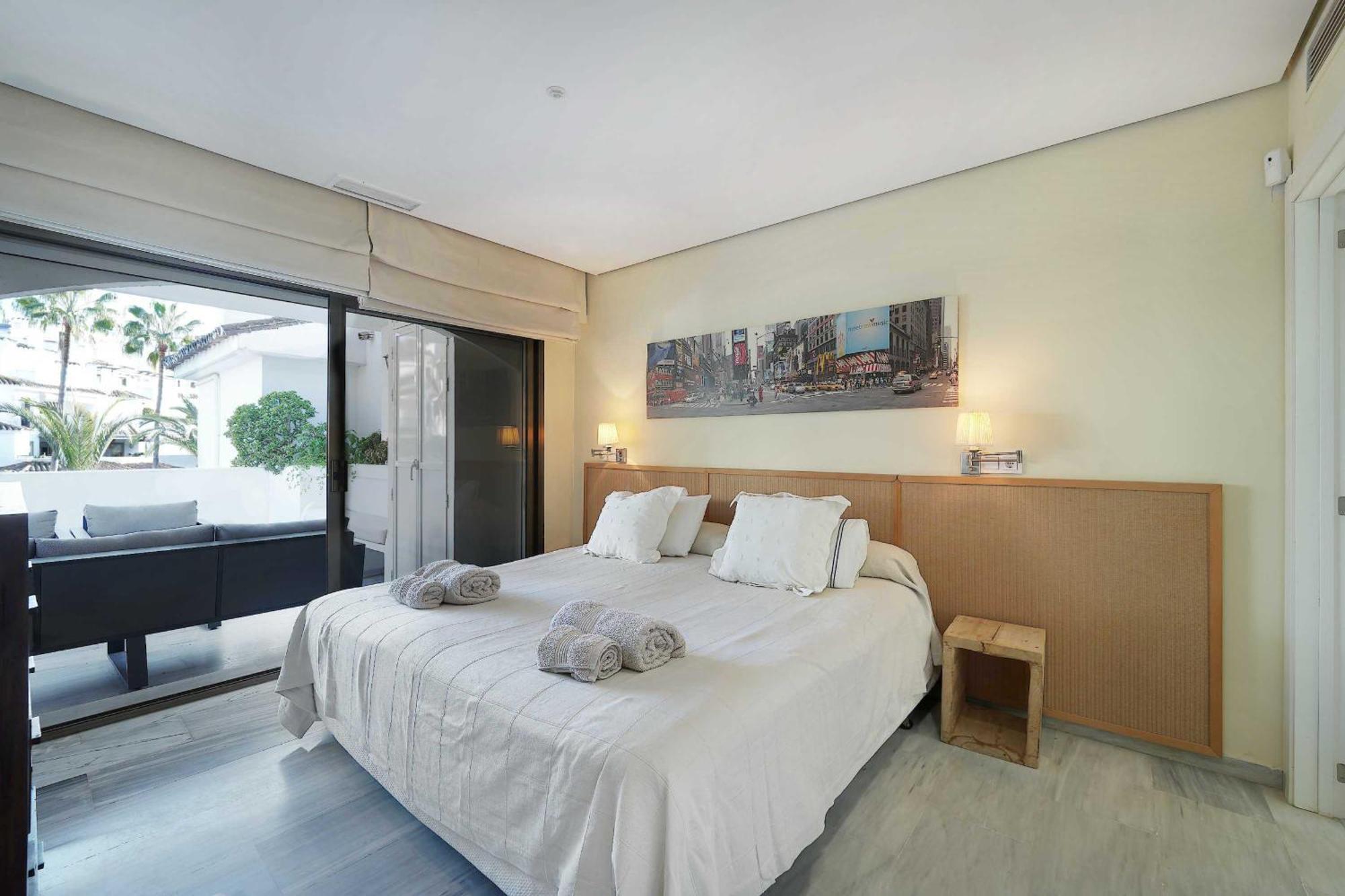 1104 First Line Beach Apartment Golden Beach Pool Marbella Dış mekan fotoğraf