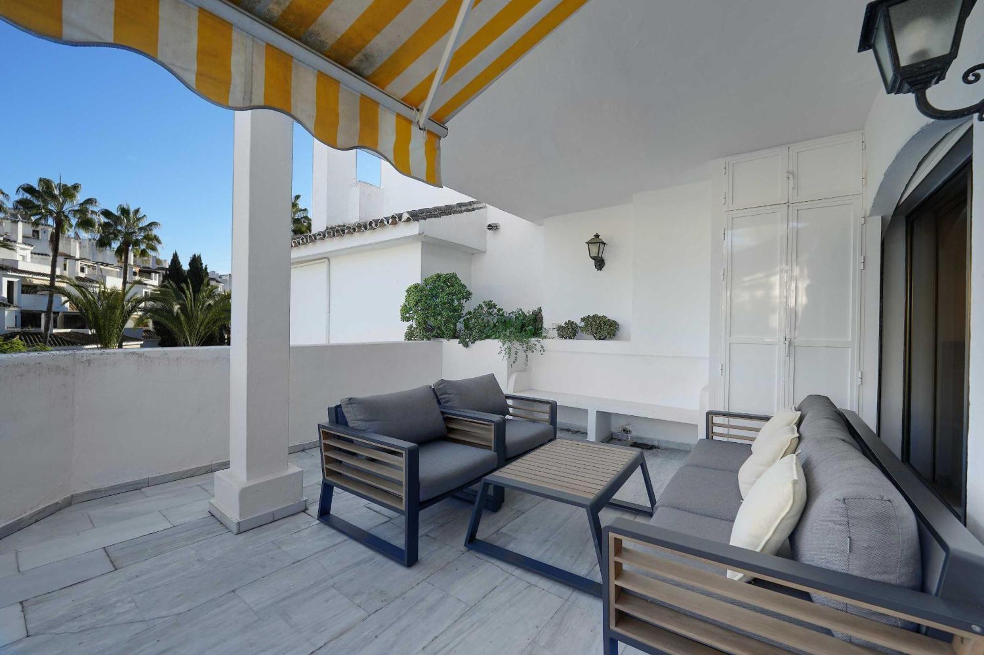 1104 First Line Beach Apartment Golden Beach Pool Marbella Dış mekan fotoğraf
