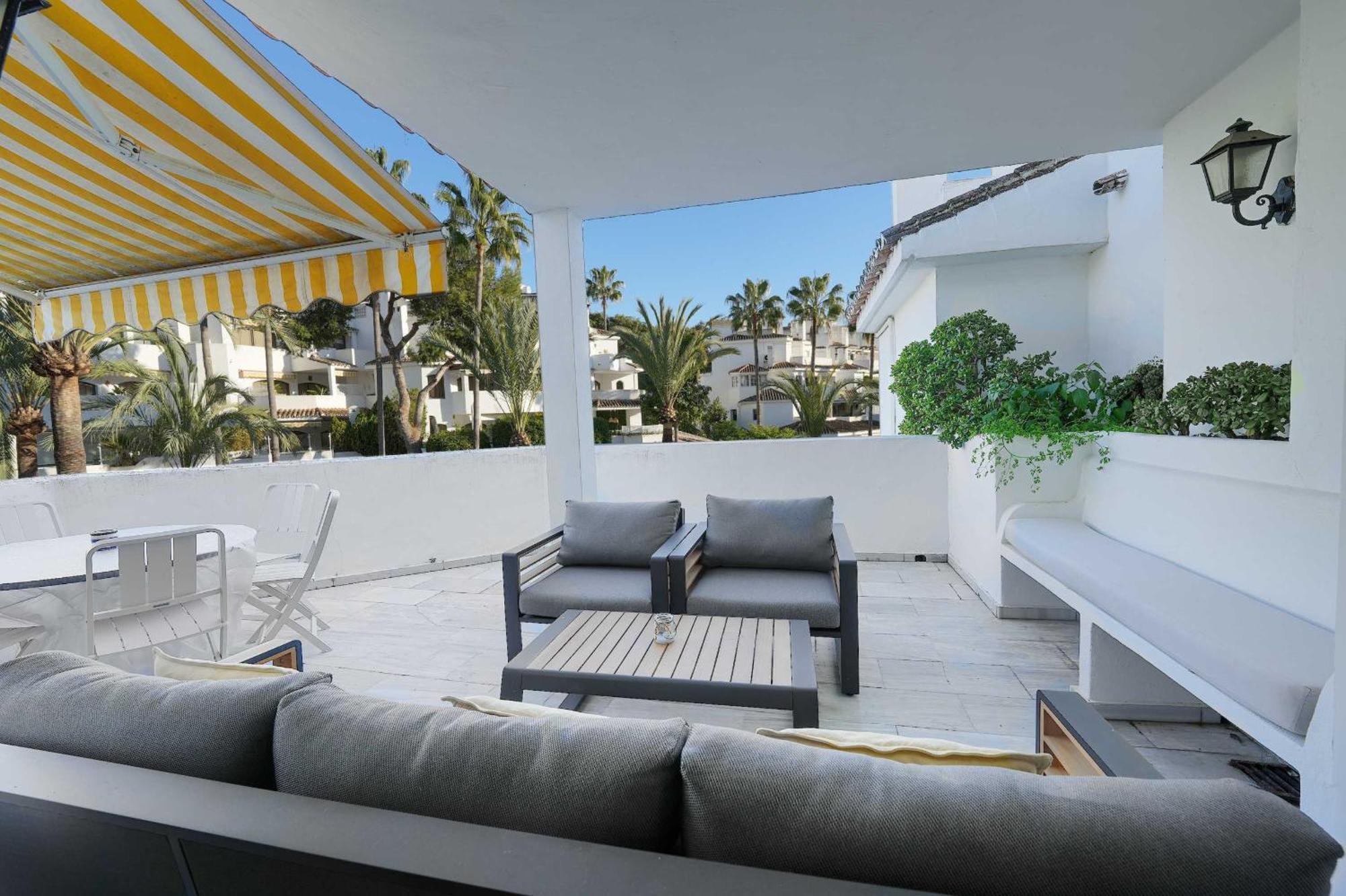 1104 First Line Beach Apartment Golden Beach Pool Marbella Dış mekan fotoğraf
